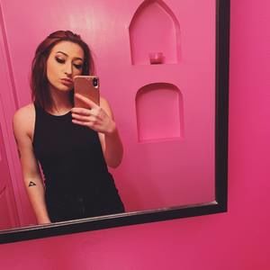 Meet your Posher, Anna